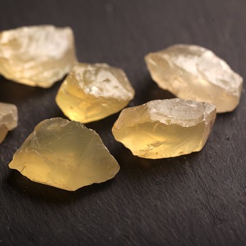千琪水晶碎石黃水晶原石擺件礦石標本大顆粒雕刻料好晶體石頭