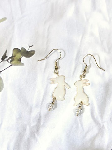 純白小兔搭配垂吊水鑽C款