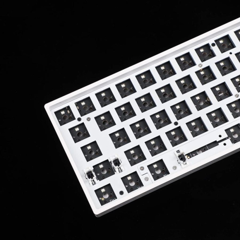 GK64 GK64x RGB ホットスワップ プログラム可能な有線ケース PCB ...