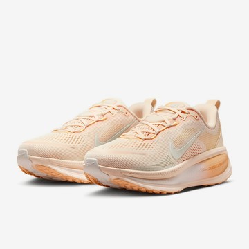 【NIKE】W NIKE VOMERO 18 路跑 厚底 緩震 粉 HM6804-800