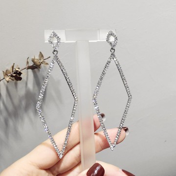 夸張個性閃閃鑲鉆滿鉆鏤空棱形幾何S925銀針耳釘耳墜配飾品新1入