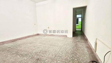 大里高 CP 值透天｜塗城/成功雙商圈✨前院車庫｜台中市大里區向學一路