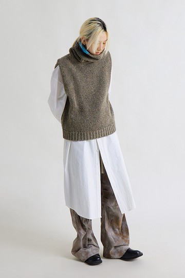 Logo-patch Knitted Vest Top 貼標手工針織背心