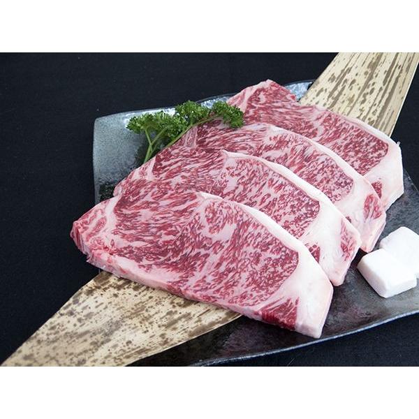 お歳暮 ギフト プレゼント 最高級A5 米沢牛 サーロイン ステーキ 200g×3枚（計600g）   ブランド 和牛 霜降り 牛肉 お取り寄せ