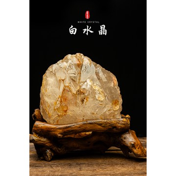 白水晶城堡 ✨ 能量的聚焦點，淨化磁場與靈性啟發的至純之寶 💎yd445