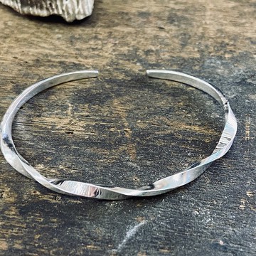 純銀手環 極細版 斜紋 旋轉 可客製名字  S520