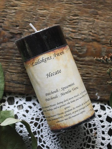 Lailokens Awen 暗月女神許願香薰蠟燭 - 生育、家庭及財富