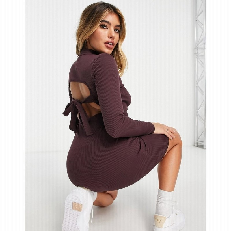 プーマ Puma レディース ボディコンドレス タイト ワンピース ドレス Classics Long Sleeve Ribbed Bodycon Dress In Burgundy バーガンディ 通販 Lineポイント最大0 5 Get Lineショッピング