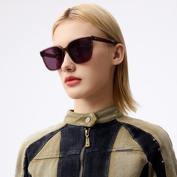 【BOLON 暴龍】中性方形太陽眼鏡(☆BL3185-A22)