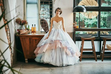 為女神安心亞在戲劇 你有唸大學嗎 設計的女神款經典婚紗