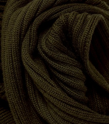 Gucci Logo ribbed-knit wool scarf