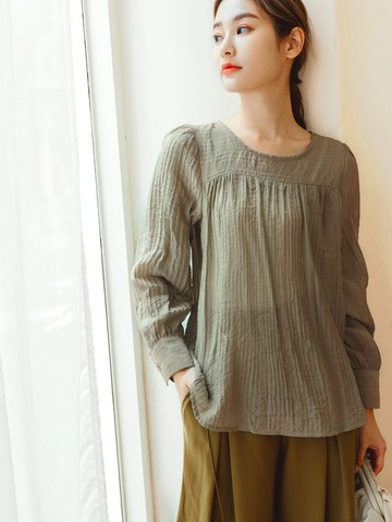 微透膚立體布紋抓皺長袖上衣