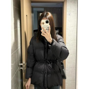 黑色短款羽絨服女冬季2024年新款時尚洋氣高級感超好看小眾設計感