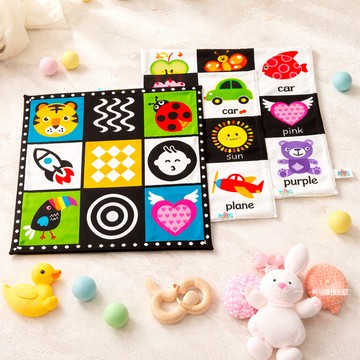 現貨〔寶寶玩具AD】LakaRose九宮格報紙玩具 ♥ 早教布書 嬰幼兒安撫巾 響紙 撕不爛 黑白認知