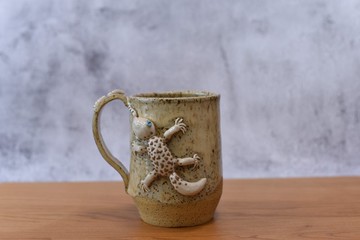 守宮400cc大容量奶茶色陶杯