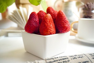 【高宏顆顆香】休閒零食系列-韓國鮮享草莓脆(草莓凍乾) 80g/袋