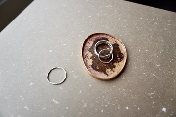 手做黃銅小盤子-火痕不規則圓