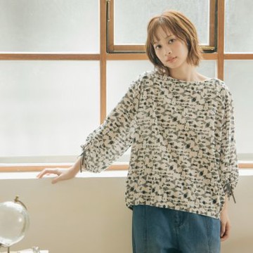 【MOSS CLUB】全棉幾何印花抽繩袖上衣 黑 黃