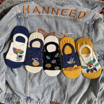 包郵5雙裝隱形襪子女潮流ins韓國韓版個性太空人淺口硅膠防滑襪子