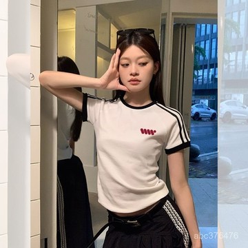 正肩 短袖T恤女 夏季新款 修身显瘦 设计 小圖 圓領 三條槓 簡約小圖 百搭 白色上衣