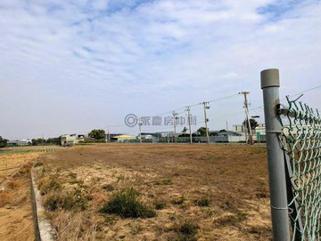 湖內｜大坪數鄰路三角窗都內農地｜鄰台17台28線｜高雄市湖內區寧靖段