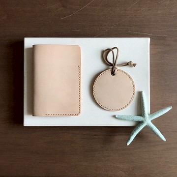 Goody Bag_旅行套組_護照套+圓形行李牌_原皮