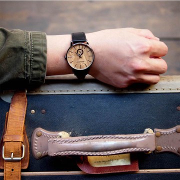 GRUNDSTOF 都會時尚原木手錶-淺色橄欖木節 40mm  黑皮帶