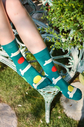 會飛 的兔子 綠色波點棉襪子