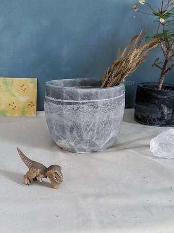 | 泥是被抹上的一方風景|