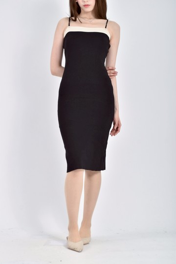 加購優惠(S) 質感針織細肩帶黑色洋裝