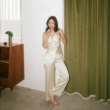 Kamilé Pajama 慵懶模式・絲綢睡衣・套裝 - M