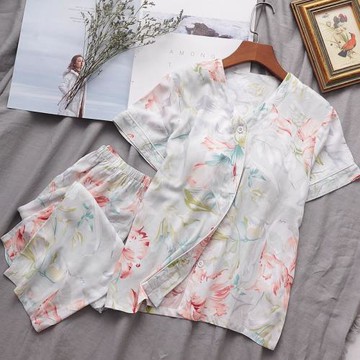 容川設計 日本高端貢緞綿綢女式帶胸墊免文胸短袖睡衣家居服套裝