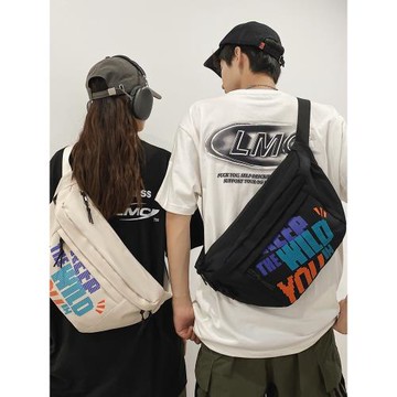 斜挎包男士韓版嘻哈街頭潮流胸包運動多功能潮牌大容量學生單肩包