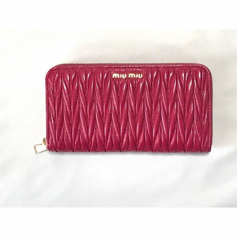 新品　★miumiu 長財布