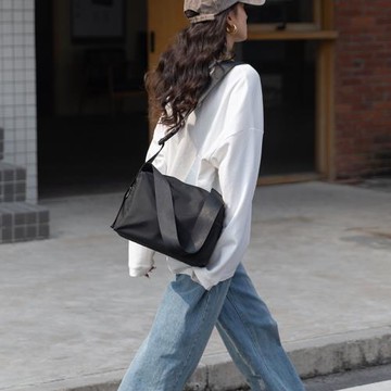 香港I.Tgreg牛津布大容量胸包托特大包女新款純色尼龍單肩斜挎包