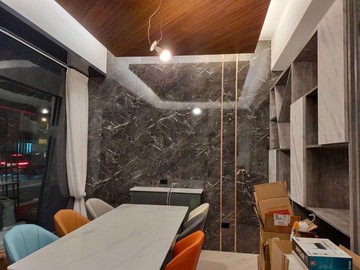 霧峰5年輕屋齡電梯店面7套房｜台中市霧峰區四德路