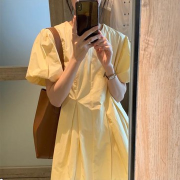 2025年新款夏季仙女小清新甜美法式初戀鵝黃色長款泡泡袖連衣裙子