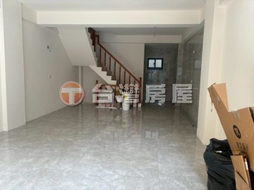 員林市雙學區邊間全新整理透天｜彰化縣員林市莒光路