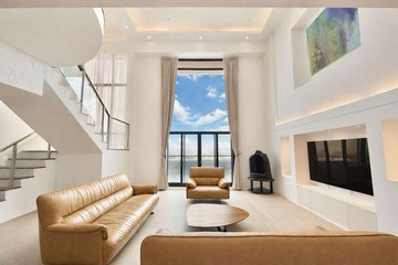 逢甲樓中樓超稀有釋出公園宅｜千萬裝潢雙平車視野戶｜台中市西屯區逢甲路