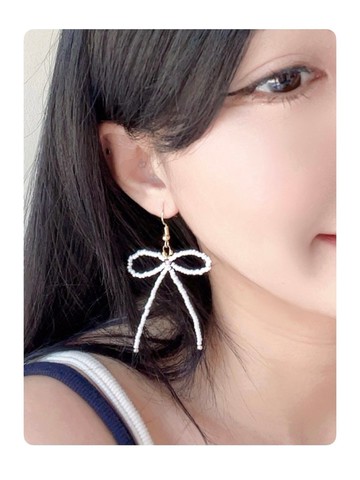 珍珠白x嬰兒粉 立體蝴蝶結 18k包金御幸珠 原創手作小眾 串珠耳環