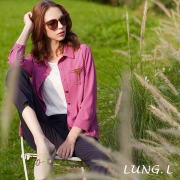 LUNG.L林佳樺 桃紅色細條紋長袖女裝襯衫(罩衫)LR05A