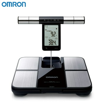 現貨【OMRON歐姆龍】藍牙體重體脂肪計 體重機 體重計 HBF-702T