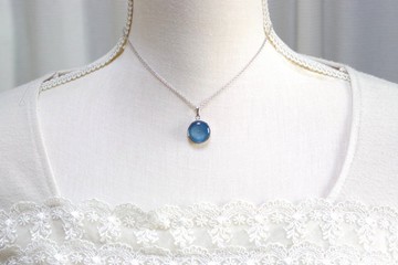 樹脂藝術 圓形墜飾・藍寶石藍寶石・type.2