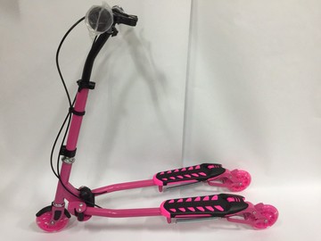 【VP】青蛙車 / 三輪蛙式剪刀滑板車 / 三輪雙踏板 / 剪刀車 / 蛙式車- 雙色