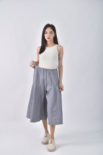 (S) izzue高腰質感棉質條紋藍色長褲