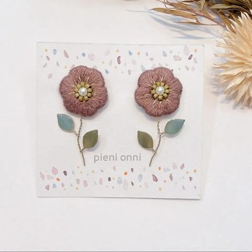 灰紫色復古風花卉刺繡耳環/耳夾