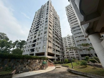 大社精華地段｜邊間明亮通風｜低樓層大三房雙衛｜高雄市大社區翠屏路