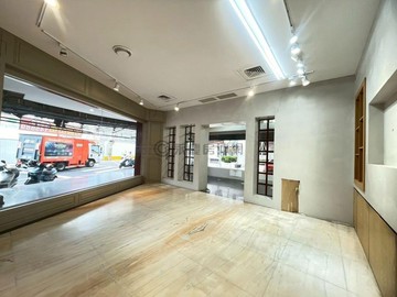 正西屯路熱鬧黃金地段角間｜大面寬樓店｜台中市西屯區西屯路二段