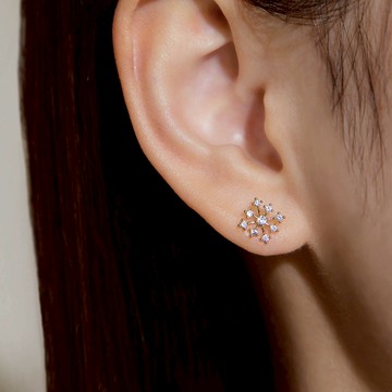 vacanza｜銀針｜滿鑽金雪‧銀針耳環#0218新品 #新年飾品 #新年禮物