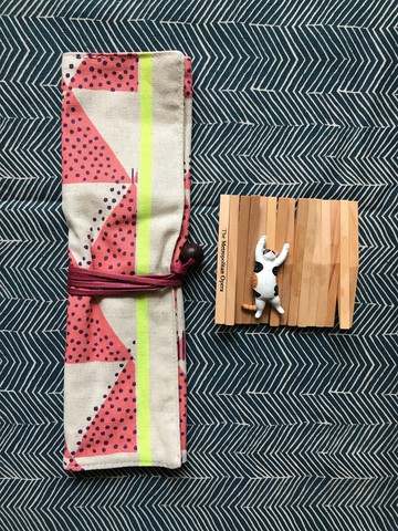 芝麻三明治粉紅螢光版